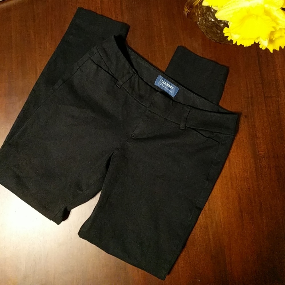 Old Navy pixie midrise black petite skinny slacks